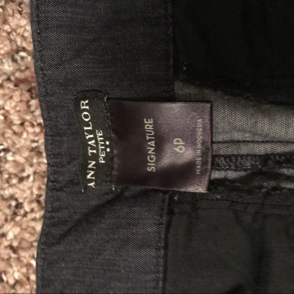 Ann Taylor cropped trousers - Picture 3 of 3